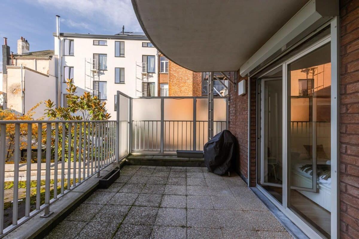 Stylish Apartment With Terrace And Balcony Antwerp Exterior photo